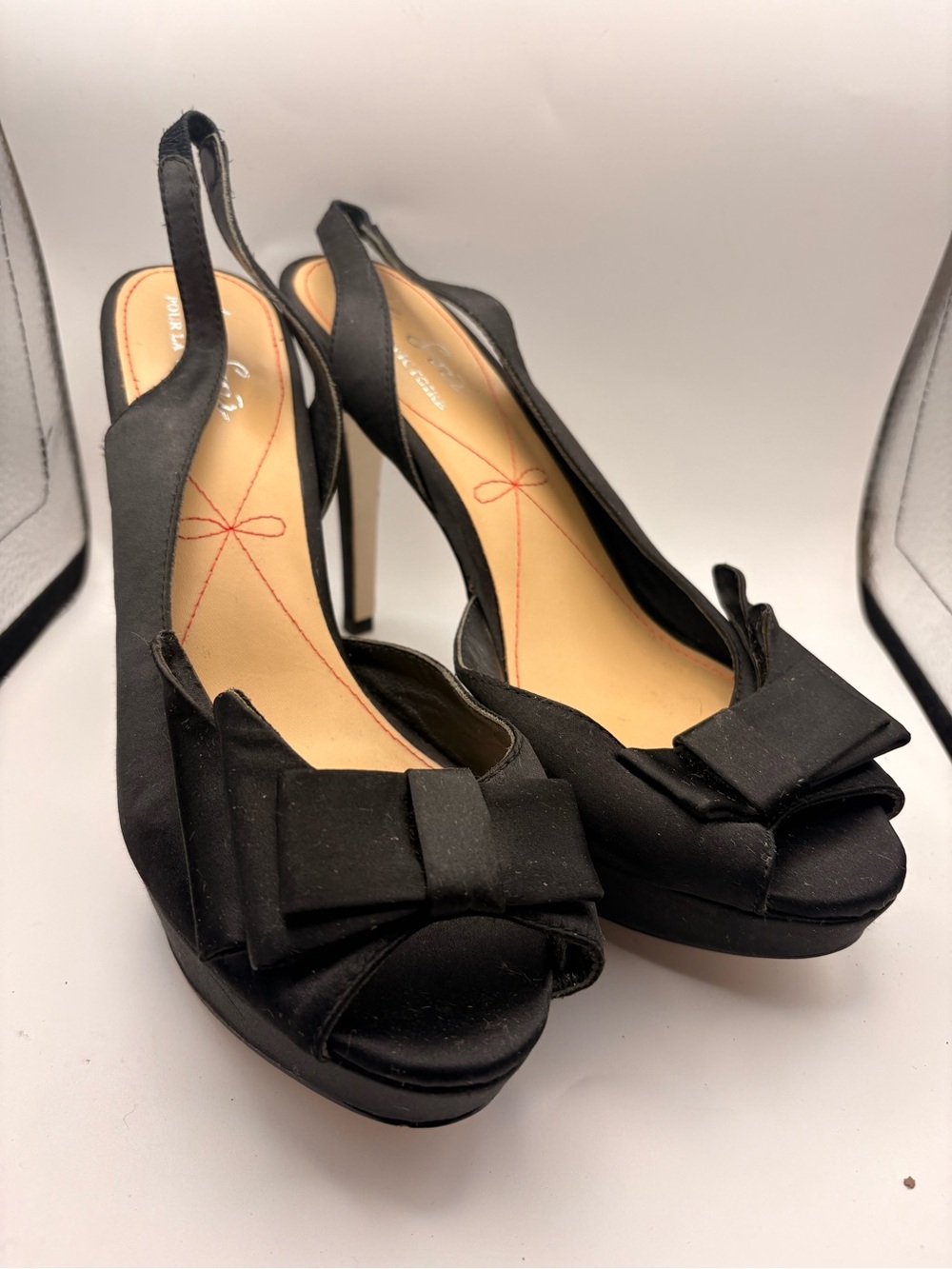 Vero Cuoio Black Peep-Toe Slingback Heels with Bow Accent